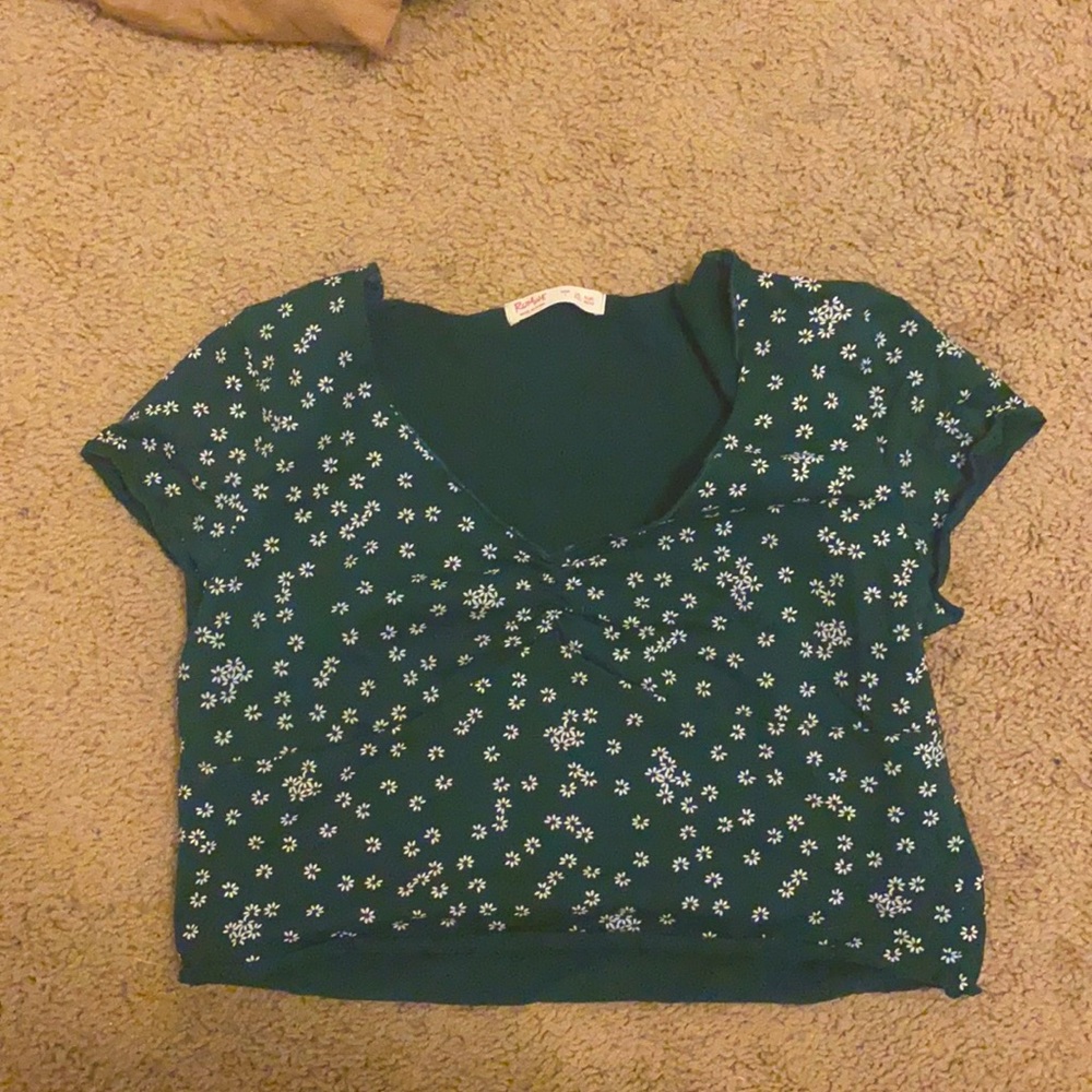 green crop top , is a large but fits small
